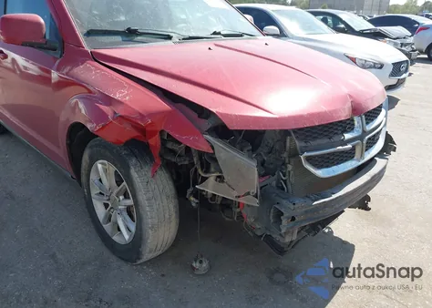 2014 Dodge Journey Sxt z USA, uszkodzony, nr VIN 3C4PDCBG0ET229738